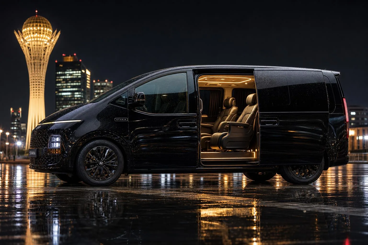 Hyundai Staria LUXE с открытой боковой дверью